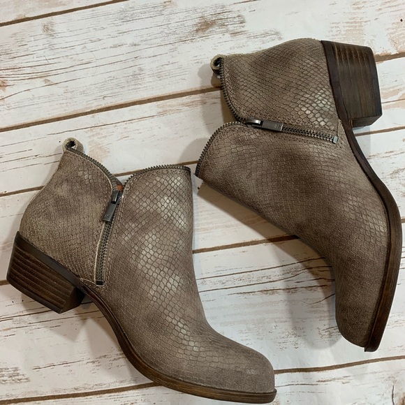 Lucky Brand Shoes - NWOT Lucky Brand Snake Skin Ankle Boots